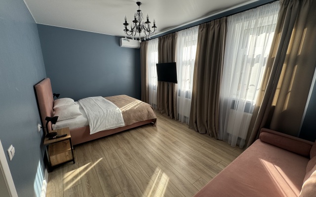 Zhit Legko Guest House