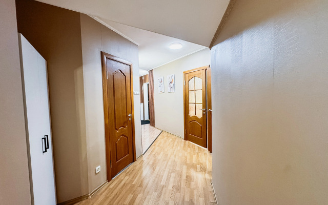 Квартира 2-к. Квартира 80 м² 3 Кровати