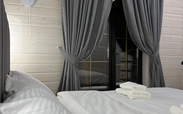 Guest house BushHouse Luxe