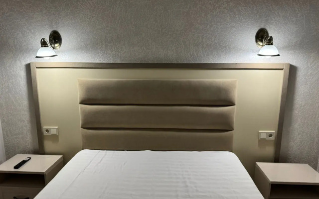 Amaro Hotel