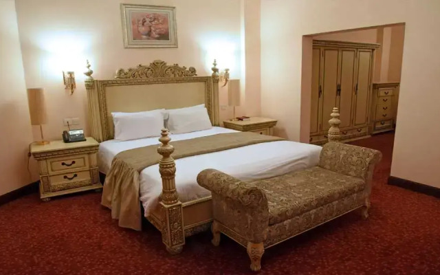 Imperial Botanical Beach Hotel