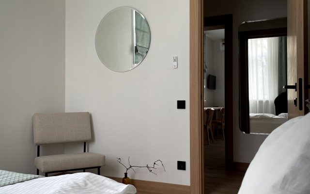 Отель Лес Георга