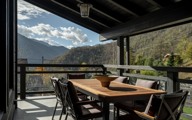 Fudzi Chalet