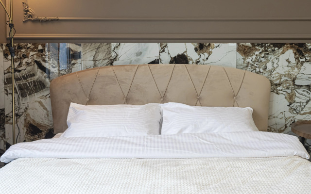 1 Posutochny Apartments