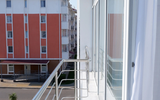 S Odnoy Spalney - City Flat