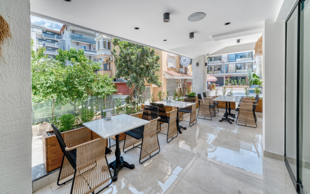 Hildegard Hotel