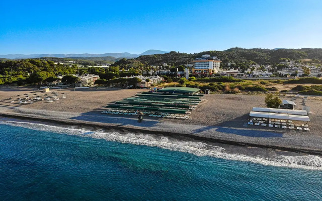 Throne Beach Resort & Spa
