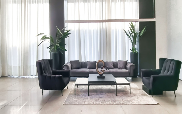 Apt Diamant 2BR Tel Aviv Hayarkon St TL63 Apartments