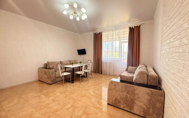 Na Ozere Bannom Vozle Gornolyzhnogo Tsentra Apartamenty
