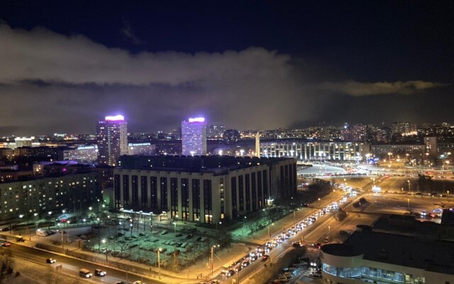RoomyRoom City lights Apartments