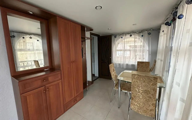 Komfortnoye Zhilye U Parka Loga Flat