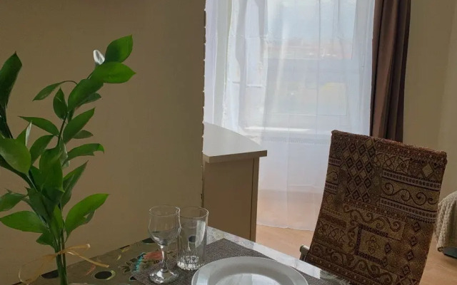 Апартаменты 61 на Феофанова