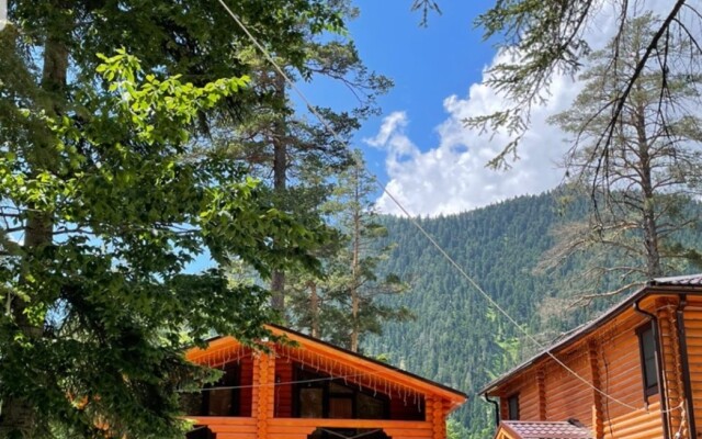 Aura Chale Recreation camp