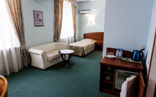 Russiya Hotel