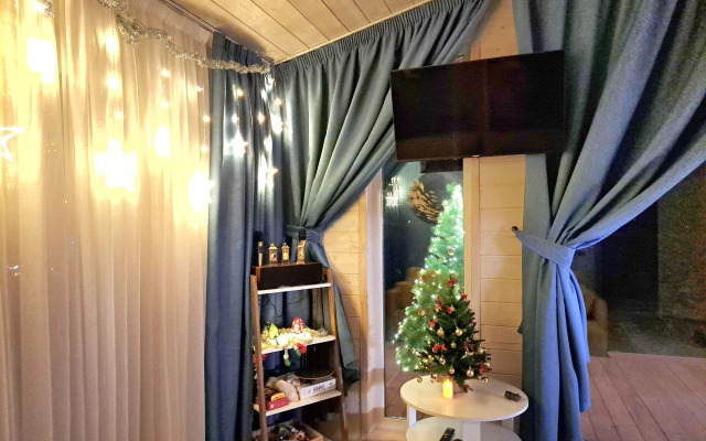 Частный дом для отдыха с гриль-мангалом, костровой и батутом