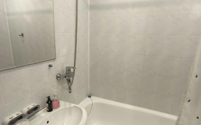 Prostornaya dvushka v Dubne Flat