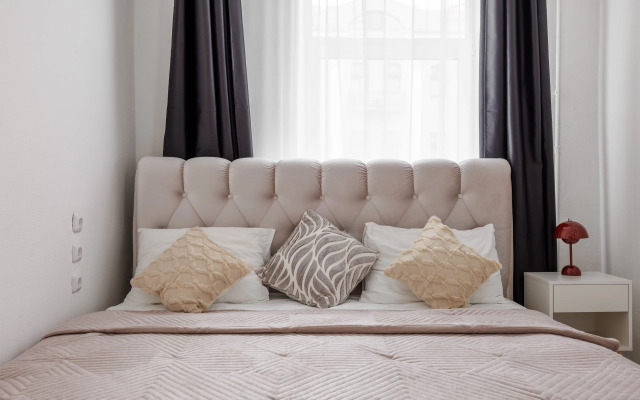 Квартира на площади Восстания