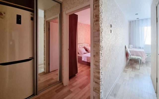 Апартаменты на проспекте Победы 35