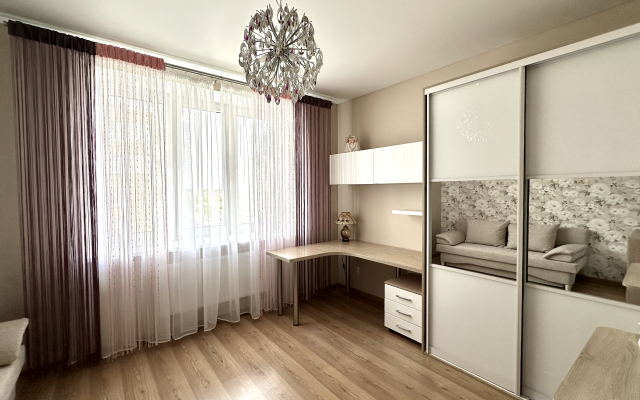 Na Aksakova Flat