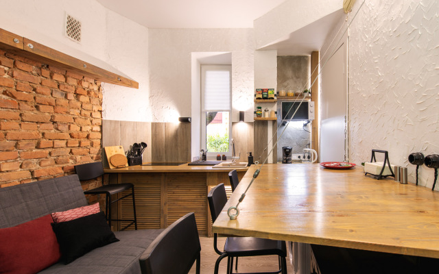 Flat s Parkovkoy i Otdelnym Vkhodom