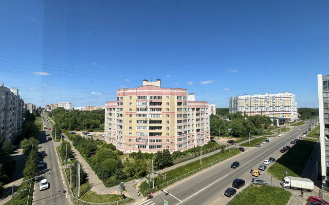 Bolshaya Kvartira Do 7 Gostey Apartments