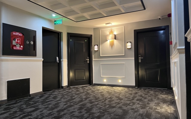 Loft Plus Hotel