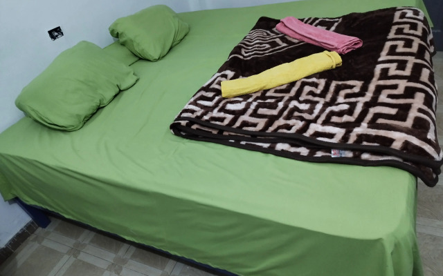 Grand Square Luxor Hostel