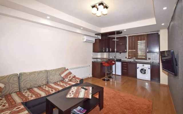 Апартаменты Koghbatsi Street
