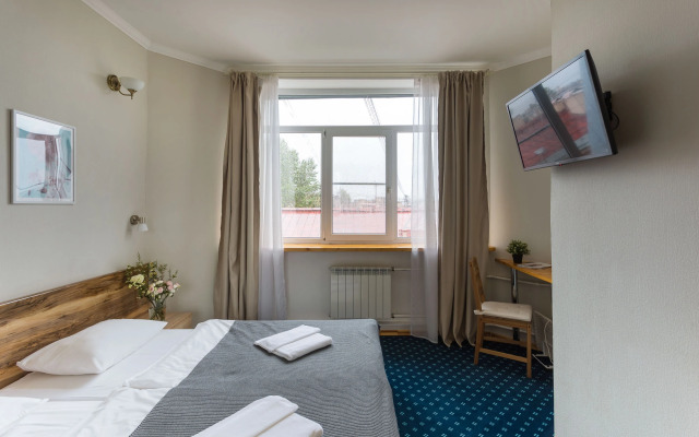 Aleksandr Hotel