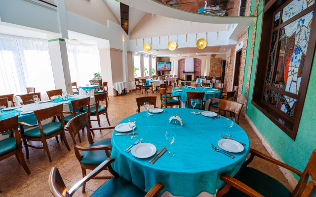 Отель Уральский Двор