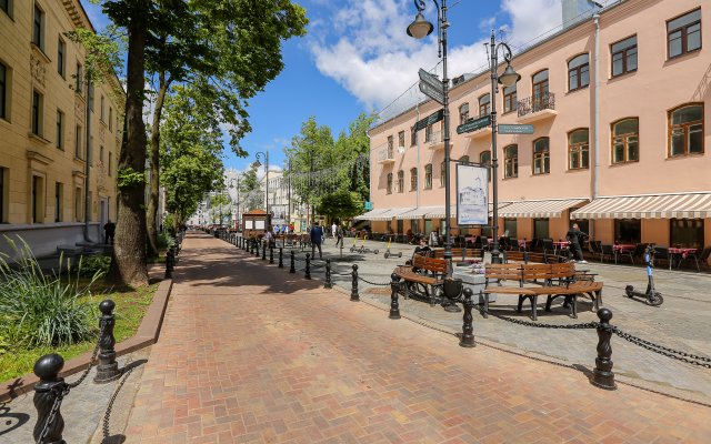 Апартаменты BelaTravel по адресу Интернациональная, 15