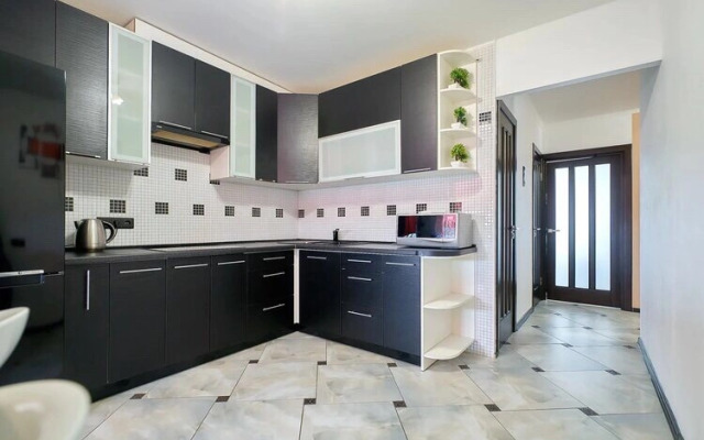 Квартира Космонавтов 12