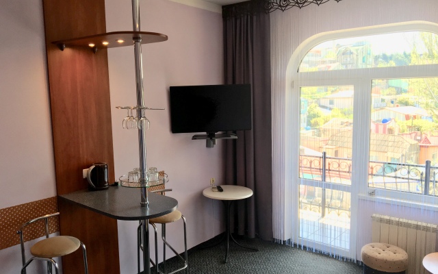 Yuzhnaya Noch' Mini-Hotel
