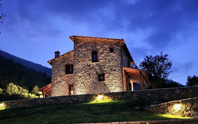 Menalia Villas & Suites Hotel