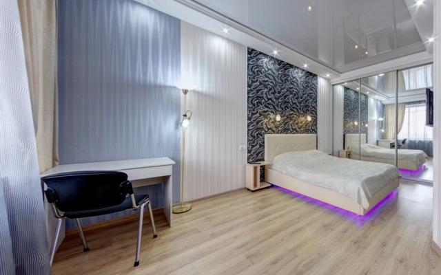 Апартаменты на площади МОПРа