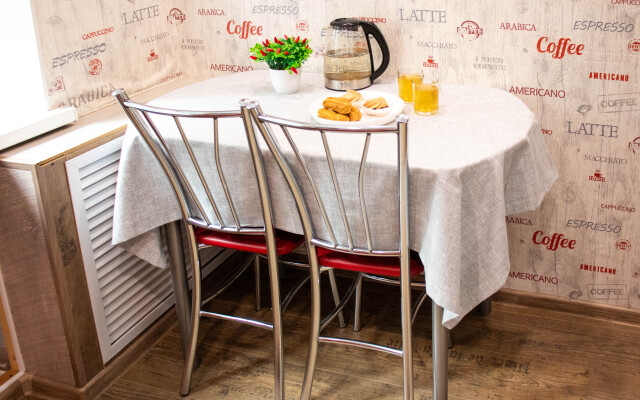 The apartment is centrally located 5 minutes from the main attractions