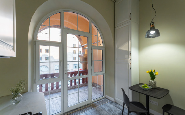 KeyGo #0118, 1 Bedroom, Near Republic Square Apartments