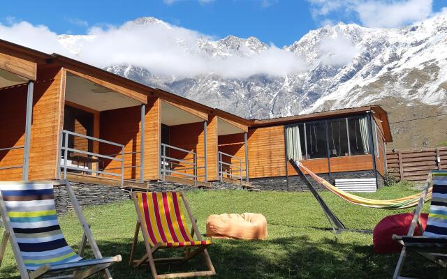 Отель Kazbegi Cottages