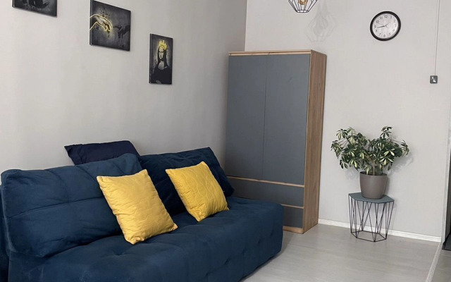 Odnokomnatnaya Na Narodnoy 13v Flat