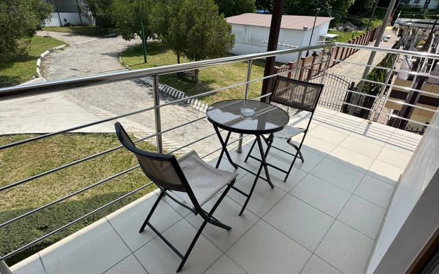 5 Guest House