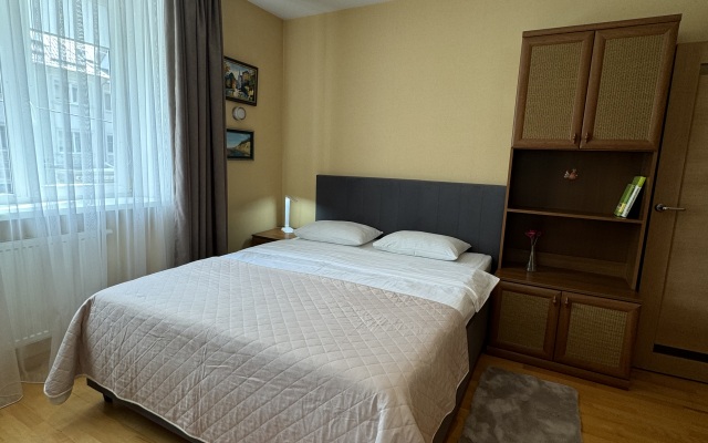 Komfort U Verkhnego Ozera Apartments