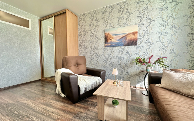 Trekhkomnatnaya kvartira Good Sleep Apartments Flat