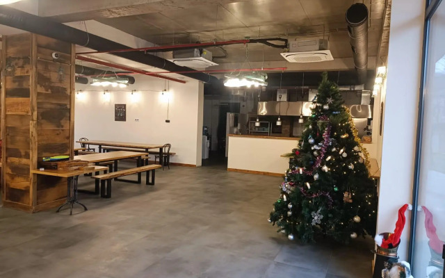 Отель Sazano Wine Cellar