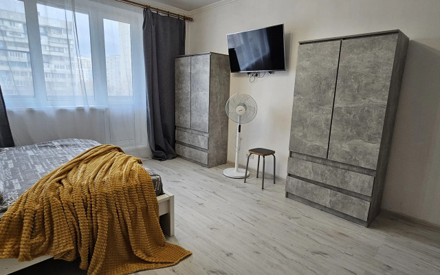 Uyutnaya Sovremennaya U Metro Strogino Flat