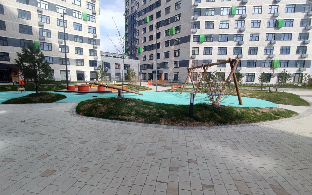 Na Ulitse Pervootkryvateley 10 Flat