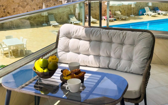 Апартаменты 2+1 Qoople Begonia в 20 метрах от моря