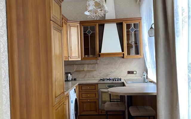 Апартаменты Двухкомнатная квартира на Жуковского 34