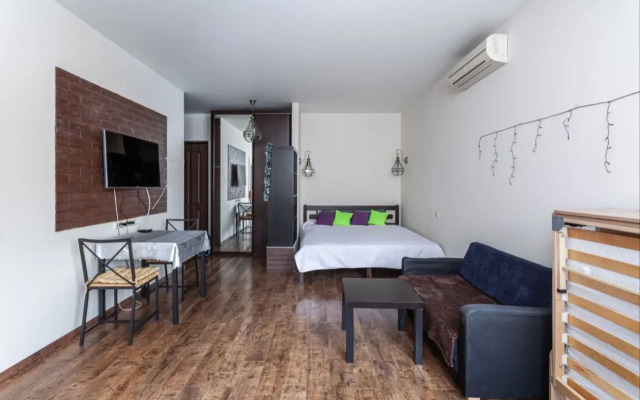 V Poselke Kommunarka Apartments