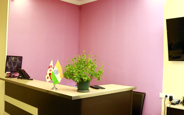 Guru Hotel