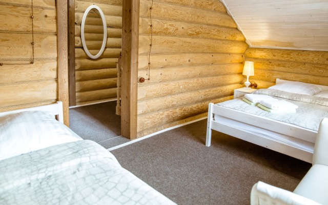 Paratunka Guest House